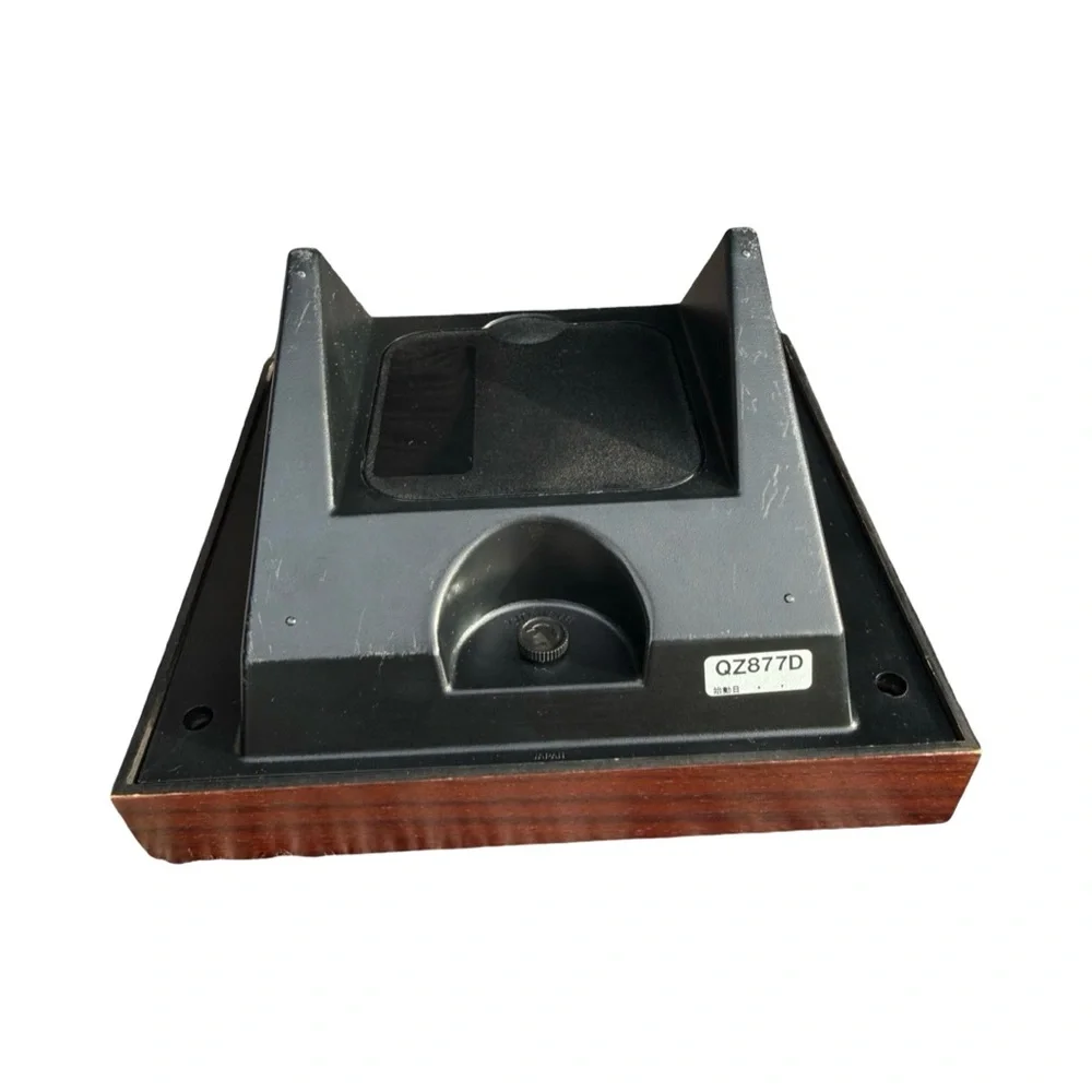 Seiko Vintage World Time Desk Clock Wood Quartz